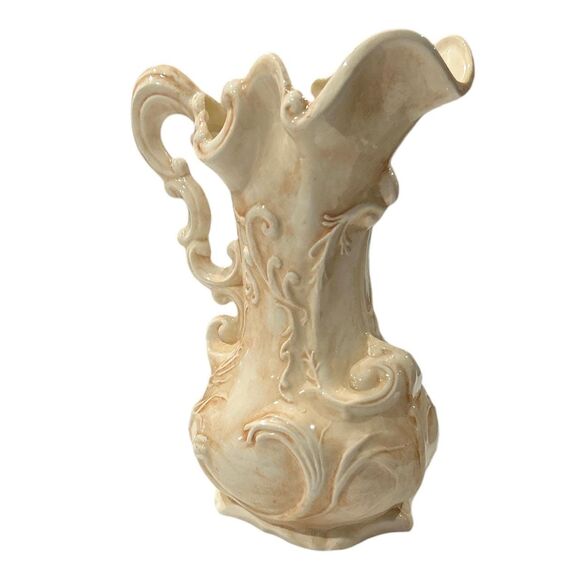 Vintage Ornate Capodimonte Italian Style Large White And Beige Tall Pitcher Vase - Picture 4 of 8